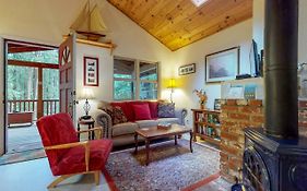 Tree Top View Cabin